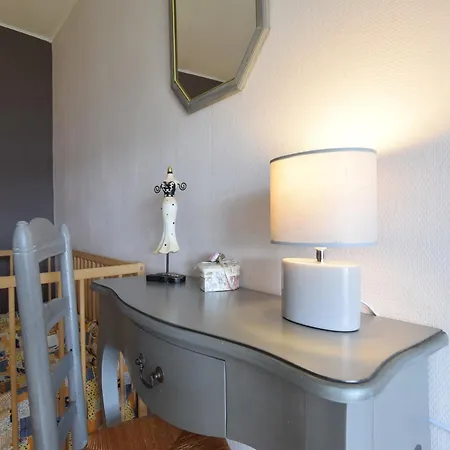 Beautiful Holiday Home In Belgium Jehonville