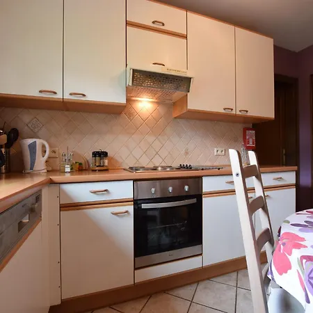 Feriehus Beautiful Holiday Home In Belgium Jehonville